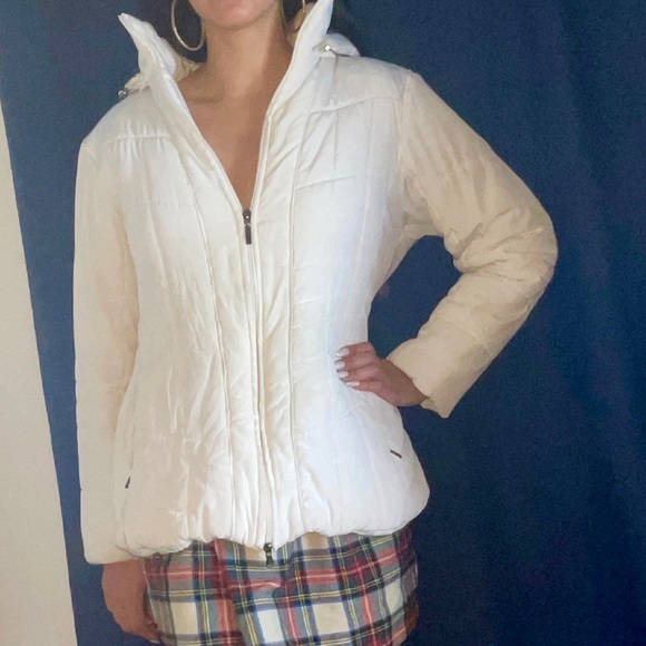 White zipper jacket - Picture 2 of 8